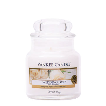 Yankee Candle maža žvakė stiklainyje Wedding Day 104 g